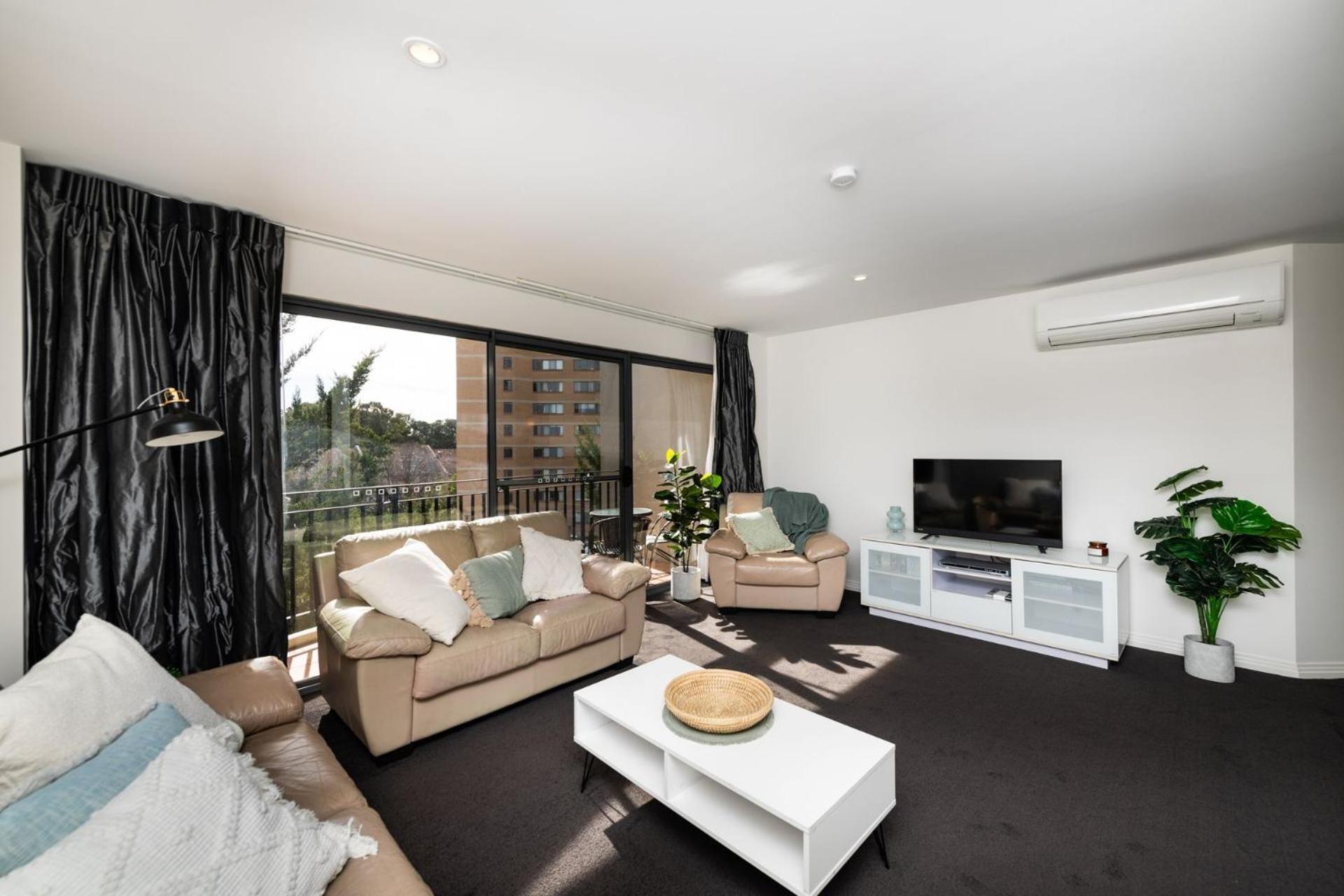Griffin 180 Kingston Act Apartment Canberra Bagian luar foto